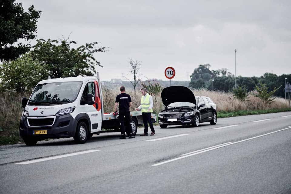 Mekaniker får vejhjælp hos Skorstensgaard